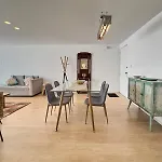 Apartment Alcanfores Miraflores