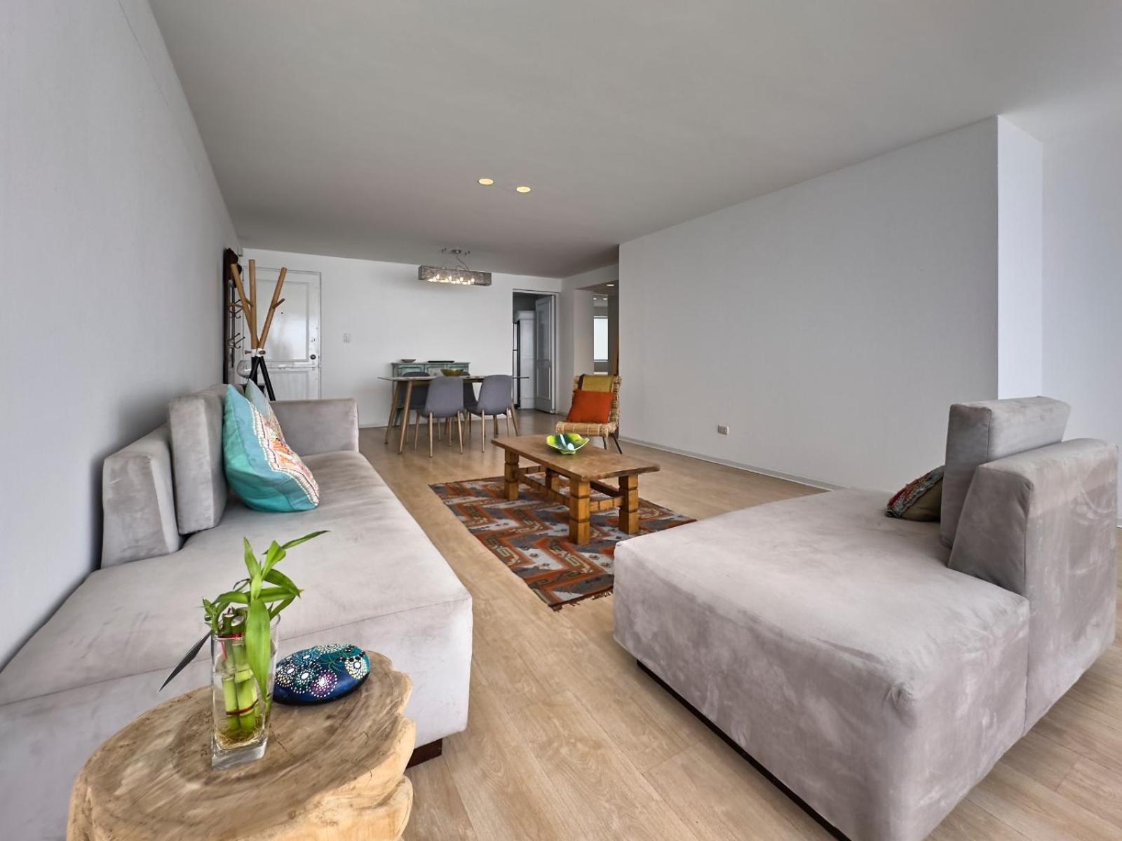 Alcanfores Miraflores Apartment